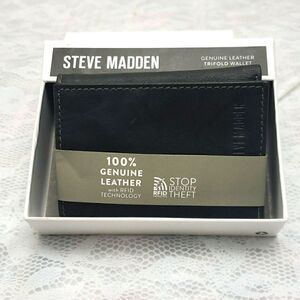 Steve Madden Logo Men Leather Trifold Wallet New